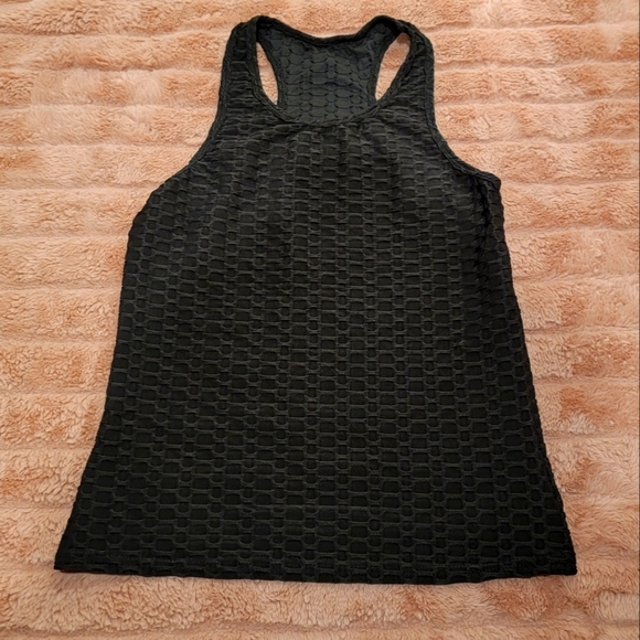 Black Smoothing Top - Picture 1 of 3